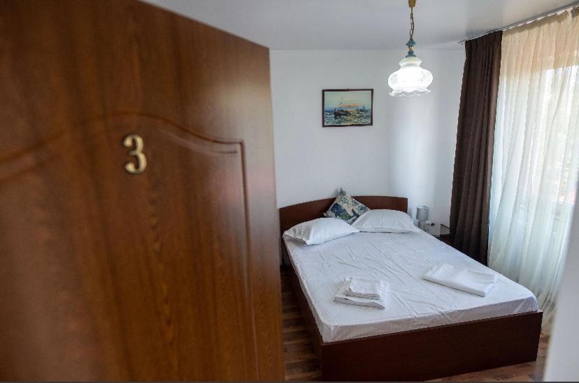 Hotel Vila Jean Bart Mangalia Zewnętrze zdjęcie